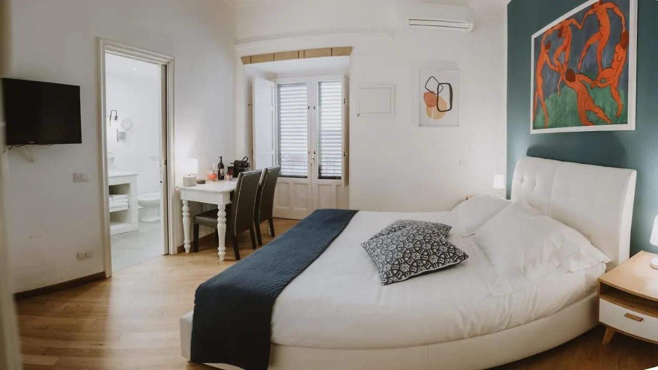 Maravigghia Palermo Rooms Italy